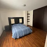 Amplio Departamento Con Balcon