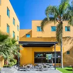 Fiesta Inn Express San Luis Potosi Oriente