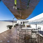 Capital O Hotel Joyma Suites, San Luis