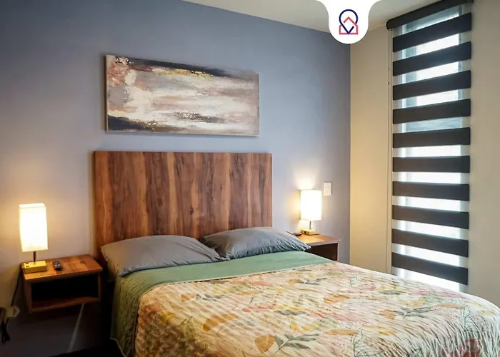 Modern 1Br Apartment With Smart Access & Parking