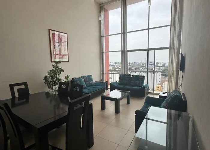 Amplio Departamento Con Balcon