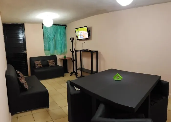 Alojamiento Centrico A 10 Min Zona Industrial