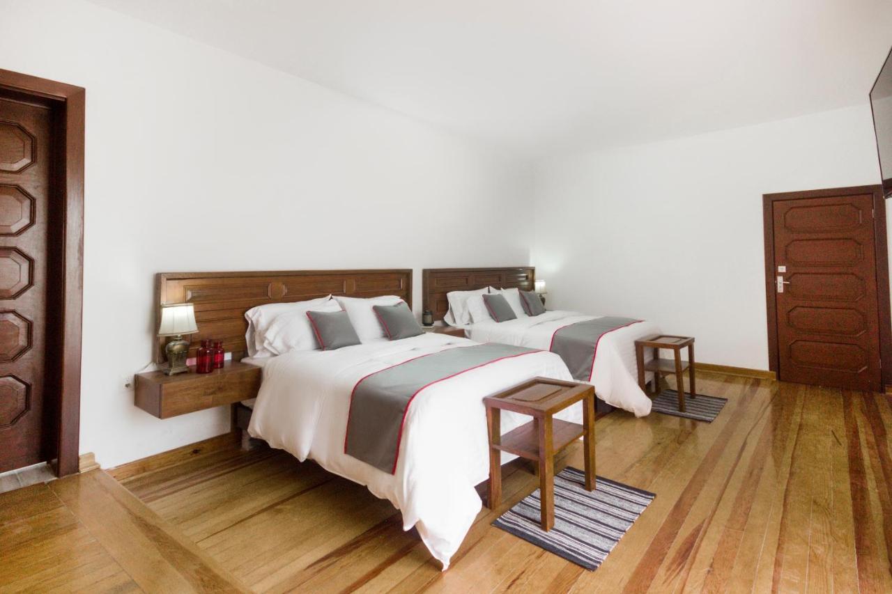 Azabu Collection 4*