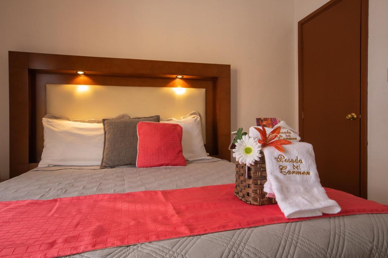 Del Carmen Hotel