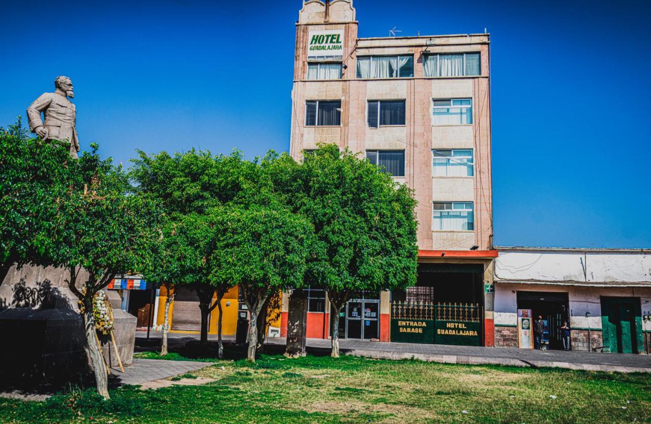 Guadalajara 2*