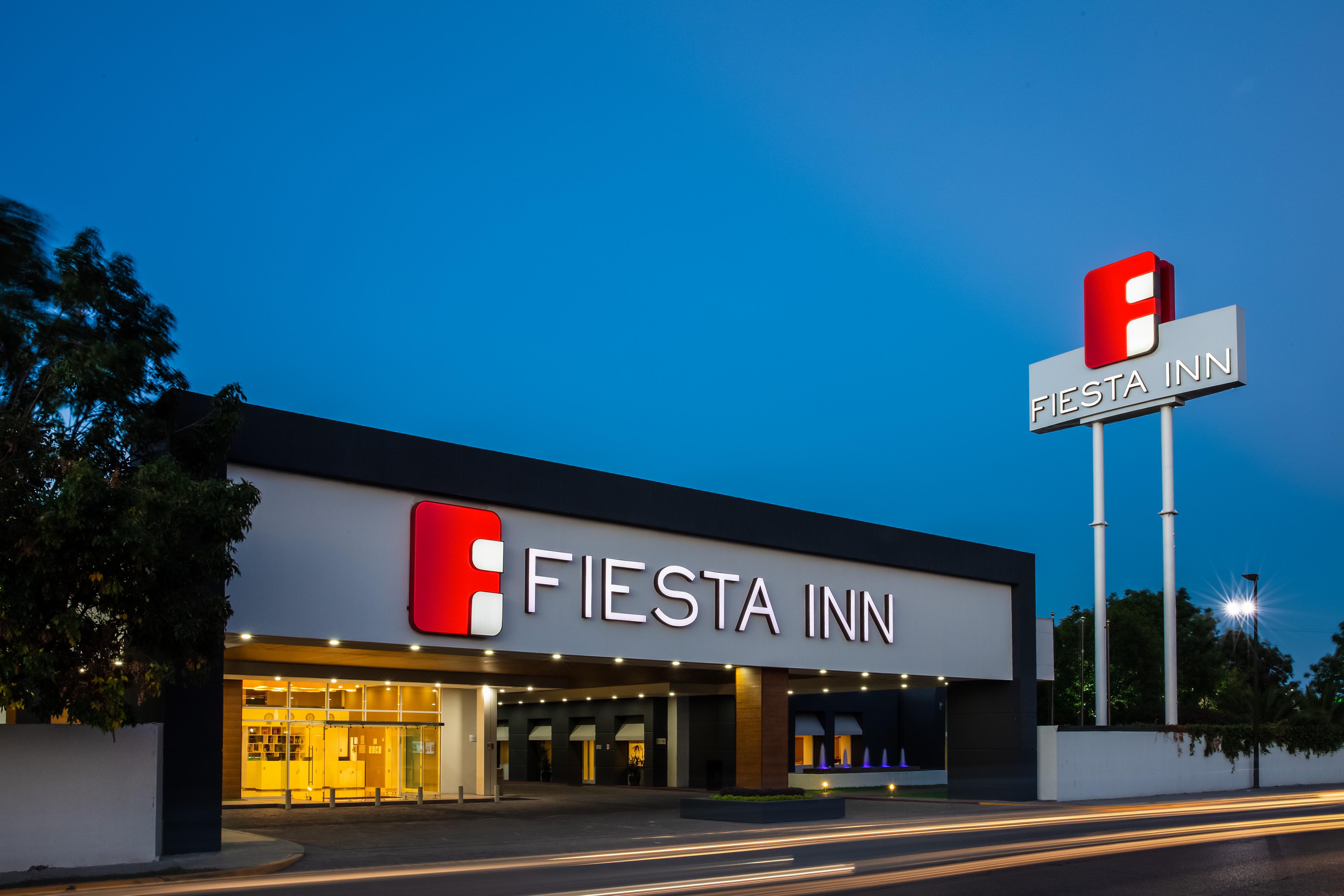 Fiesta Glorieta Juarez Hotel