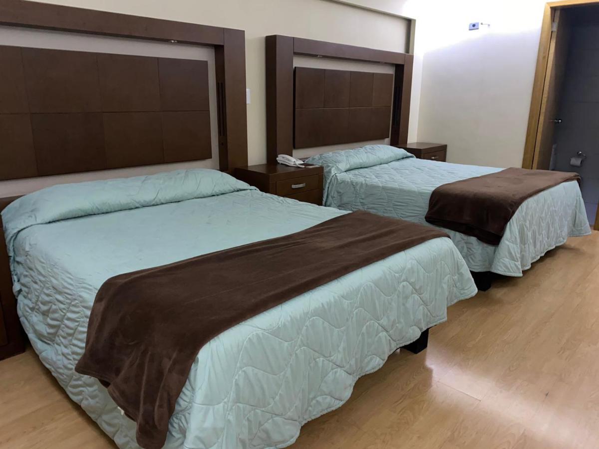 Hotel & Suites Victoria Hotel
