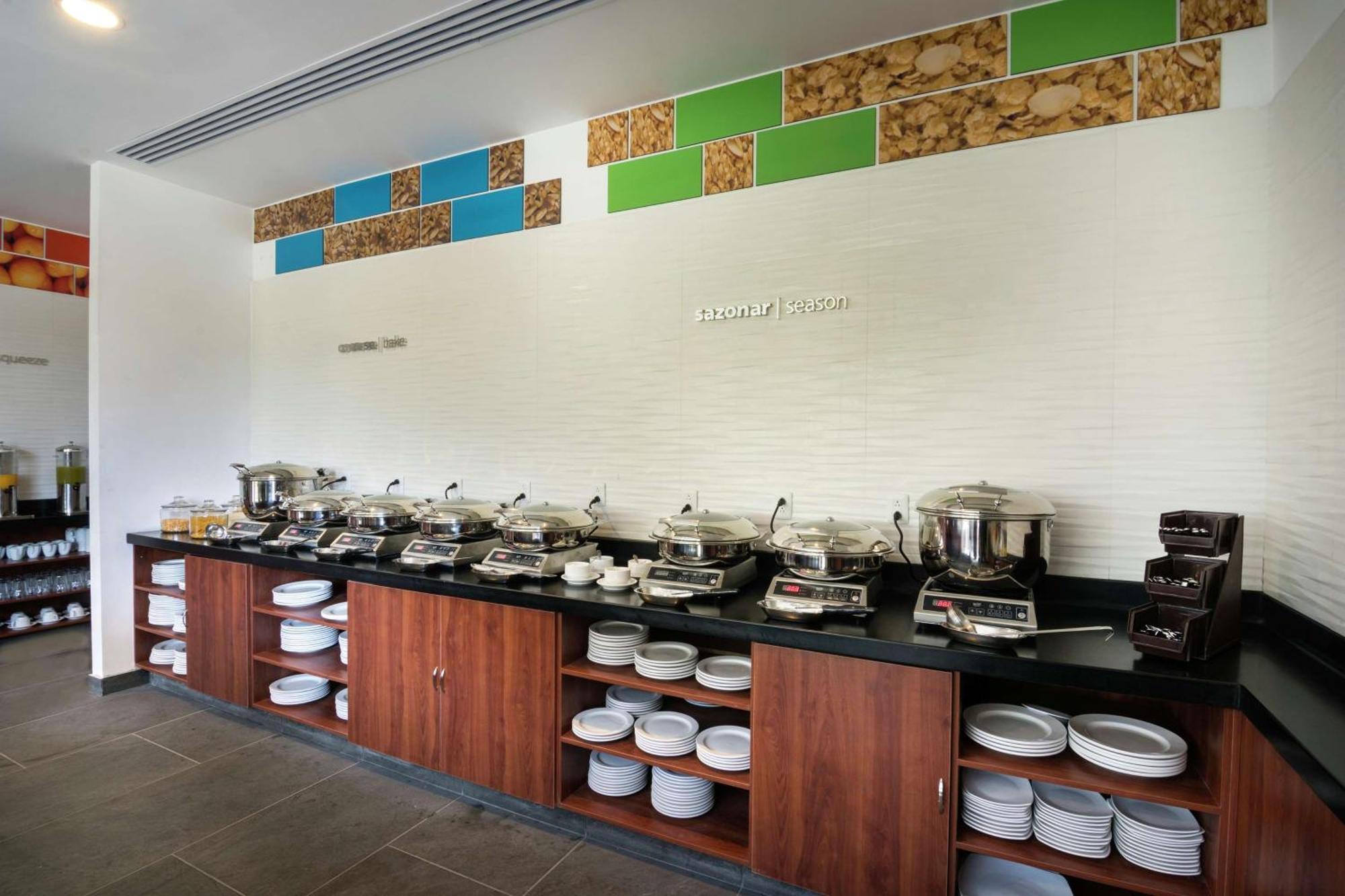 Hotel Hampton By Hilton San Luis Potosi