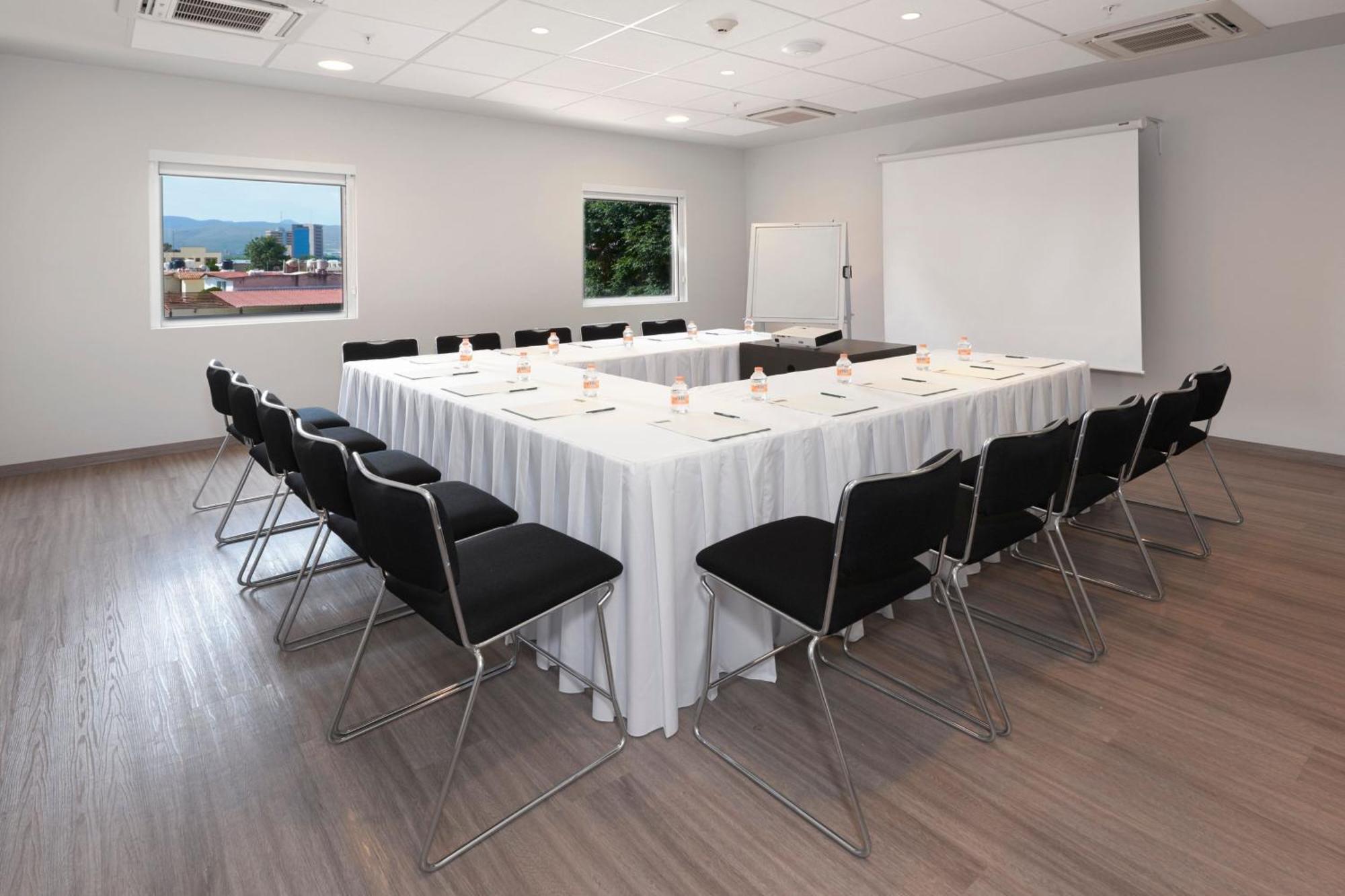 Express Junior By Marriott Carranza Hotel San Luis Potosi