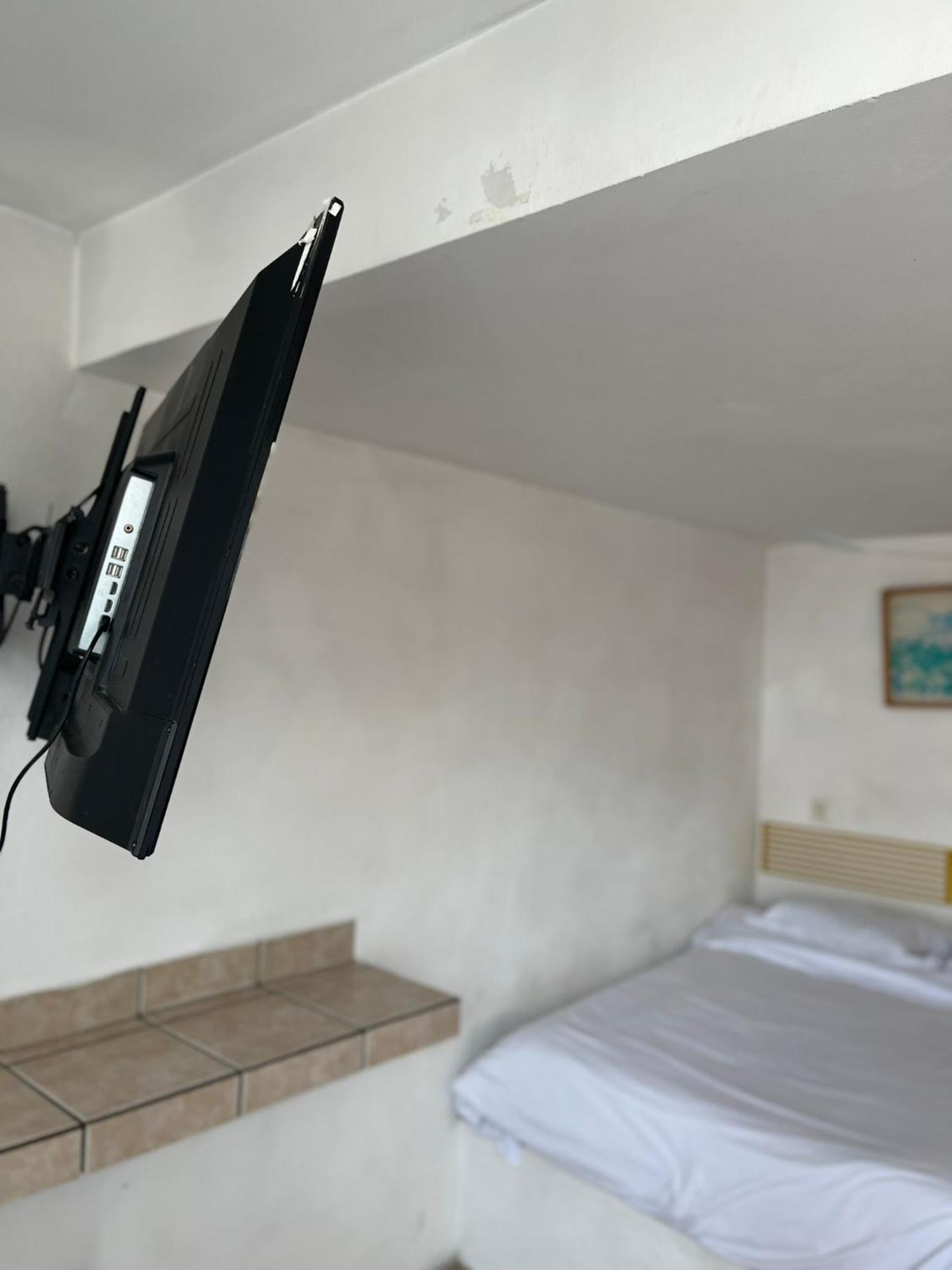 Inmotega - Tg Hotel 3*