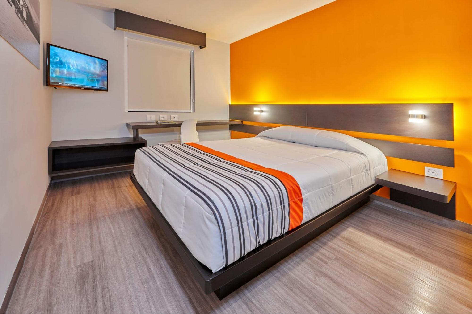 Hotel Express Junior By Marriott Carranza San Luis Potosi
