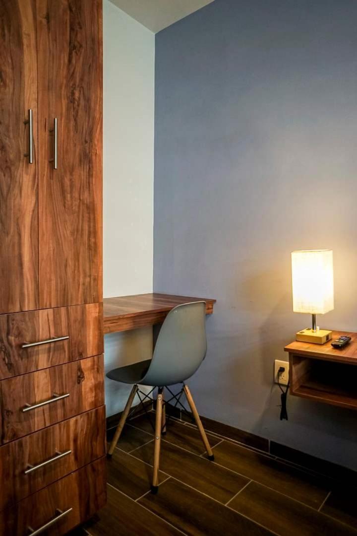 Modern 1br With Smart Access & Parking Apartamento