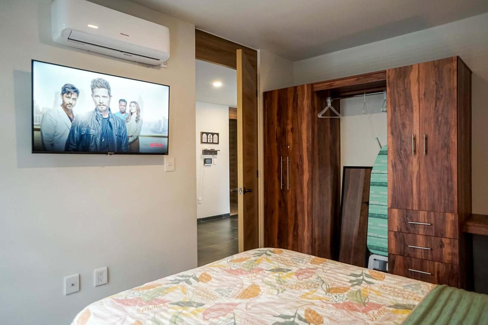 Modern 1br With Smart Access & Parking * San Luis Potosí