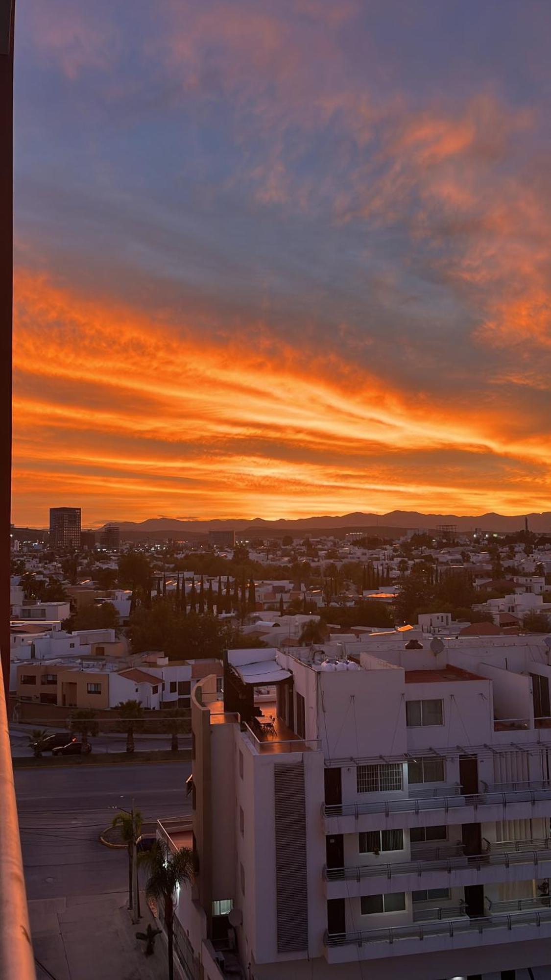 Amplio Departamento Con Balcon Apartamento