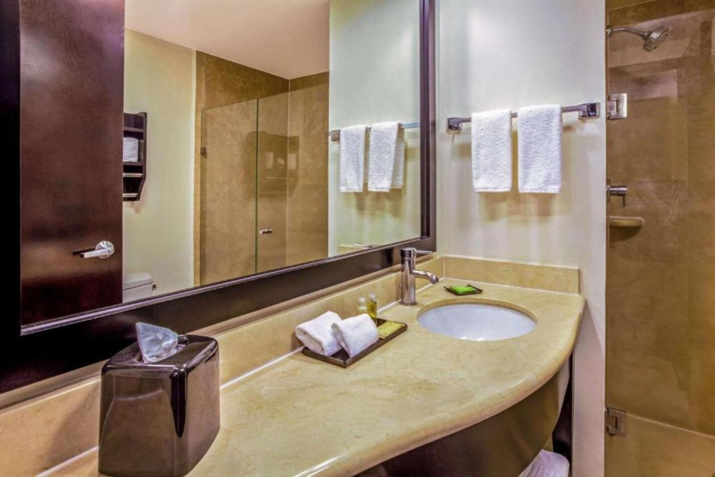 Garden Park Hotel 4*