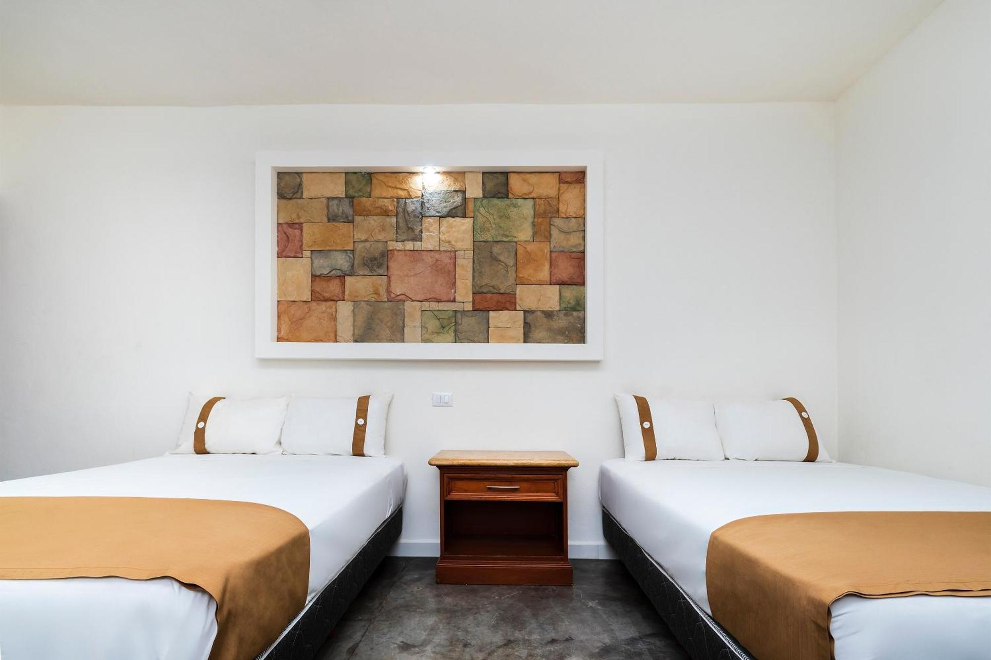 Capital O Joyma Suites, San Luis Hotel 3*