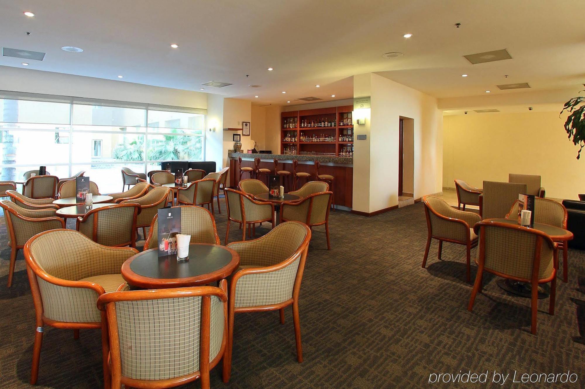 Fiesta Express Oriente 4*