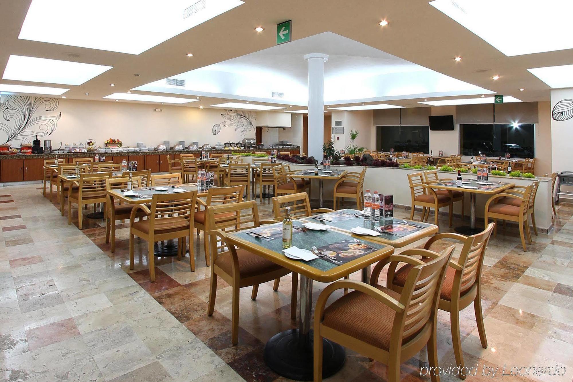Fiesta Express Oriente Hotel