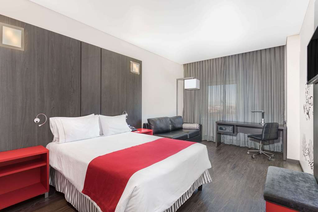 Ramada Encore 3*