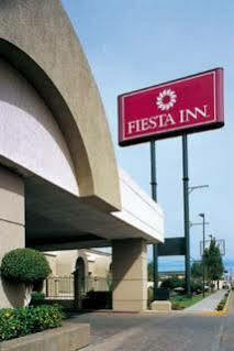 Fiesta Glorieta Juarez Hotel