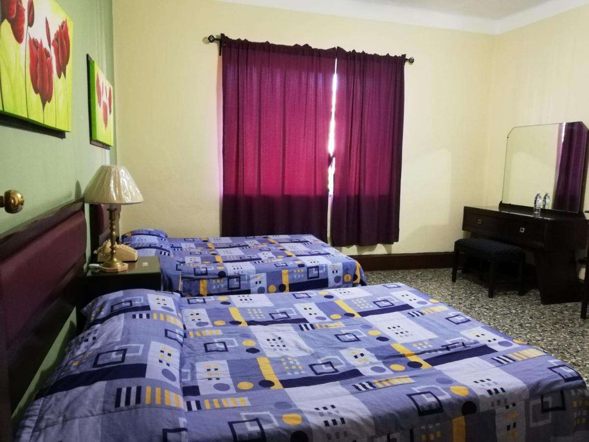 Hotel De Gante 2*