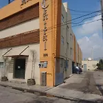Hotel Central