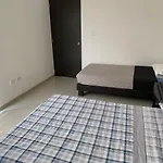 Casa grande y comoda
