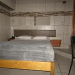 Hotel 1973