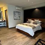 Esplendor By Wyndham San Luis Potosi Monarca