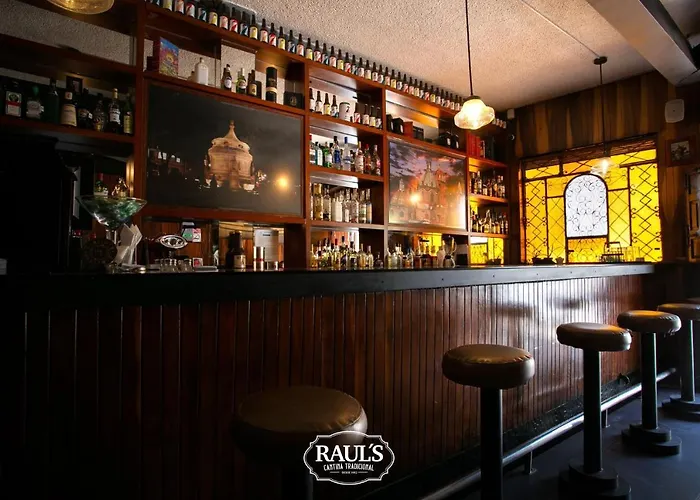 Raul\'S Bar