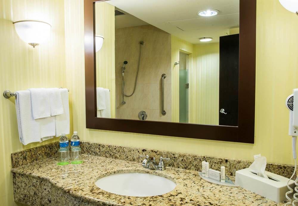 Courtyard By Marriott 4* San Luis Potosí