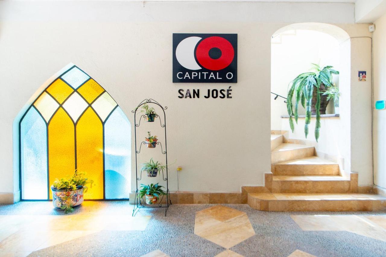 Hotel Capital O San Jose, 3*