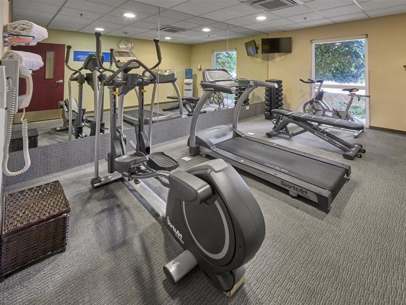 Hotel Express By Marriott Zona Universitaria