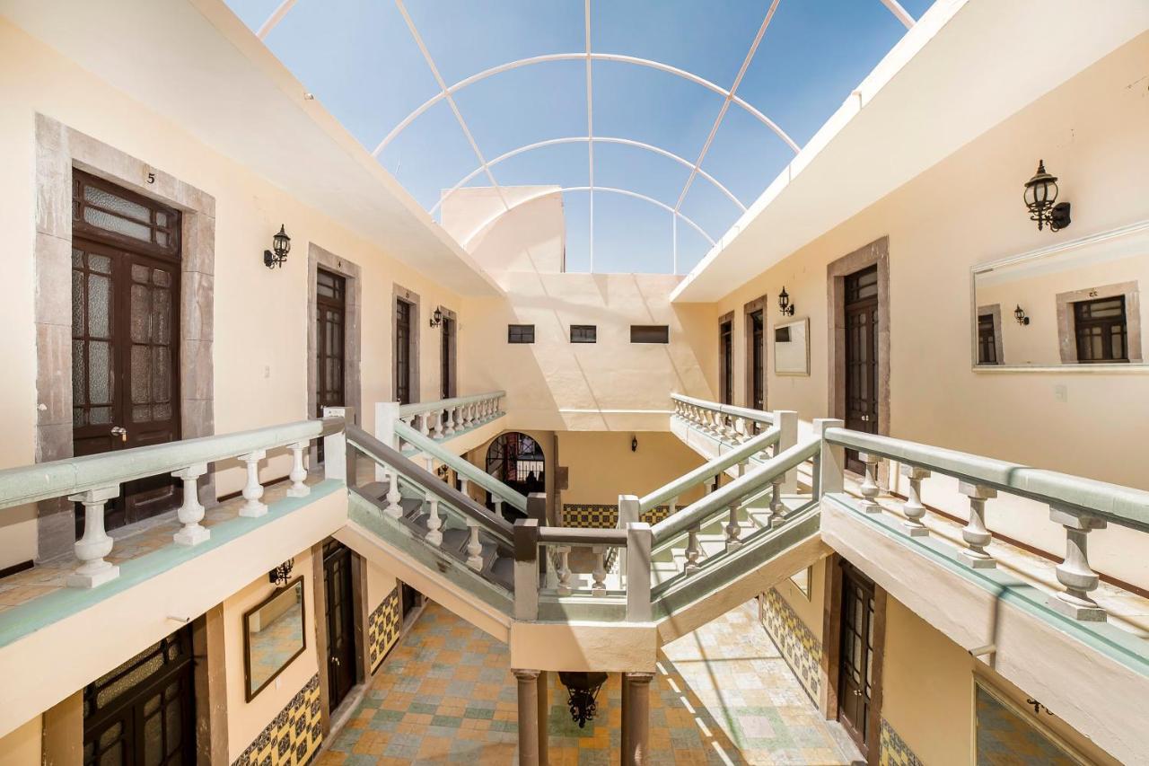 Oyo Zaragoza Hotel