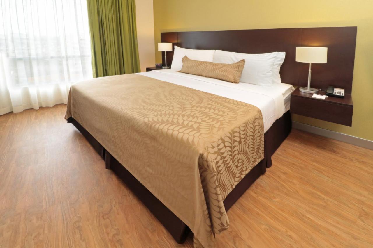 Staybridge By Ihg Hotel 4*