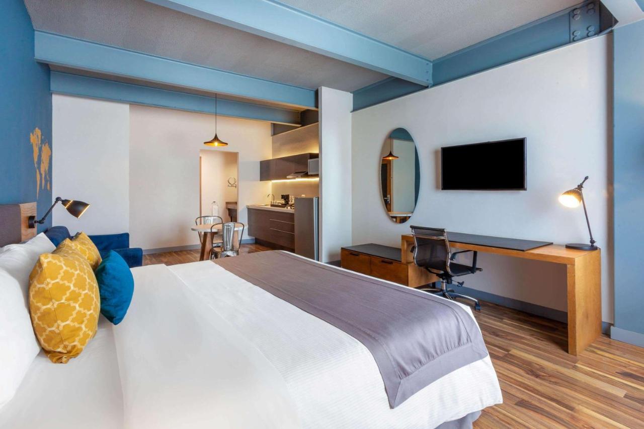 Tryp By Wyndham Hotel 4*
