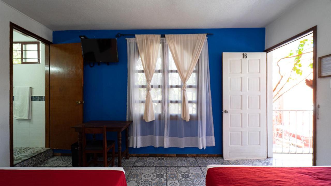 Hotel Bugambilias