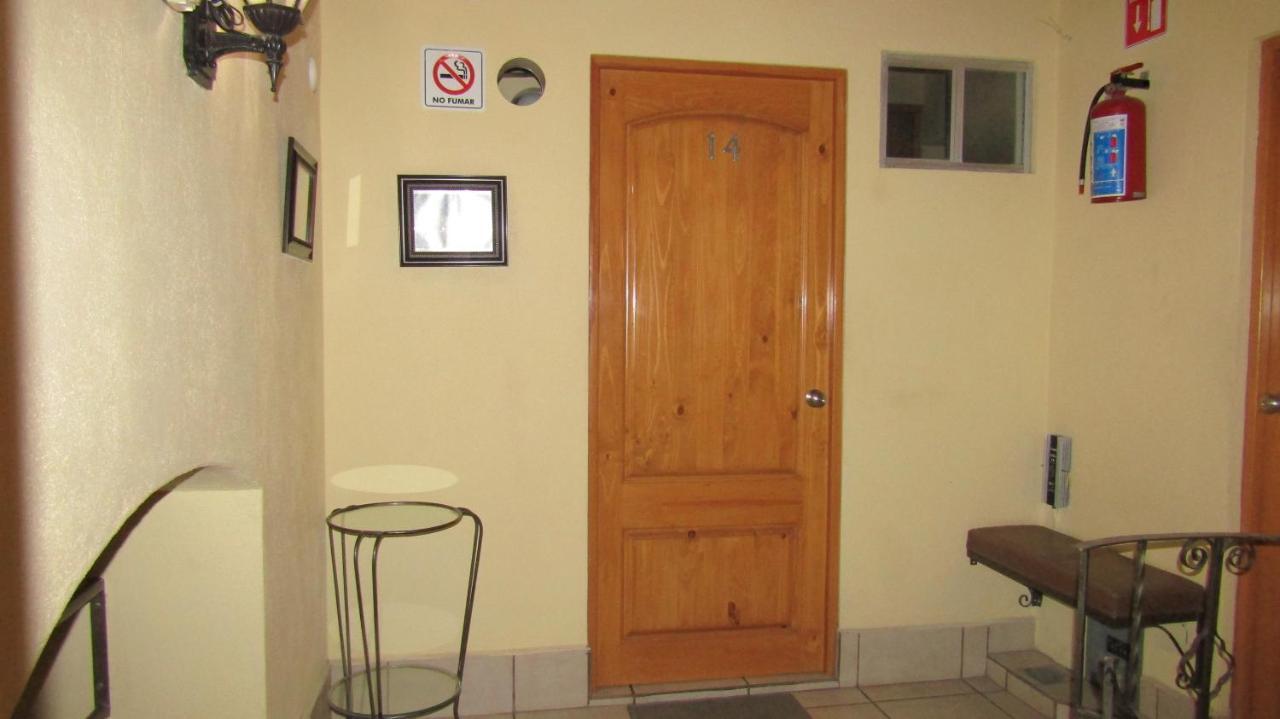1973 Hotel 3*