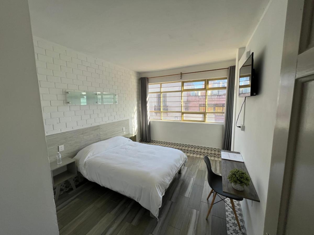 Hotel Insurgentes