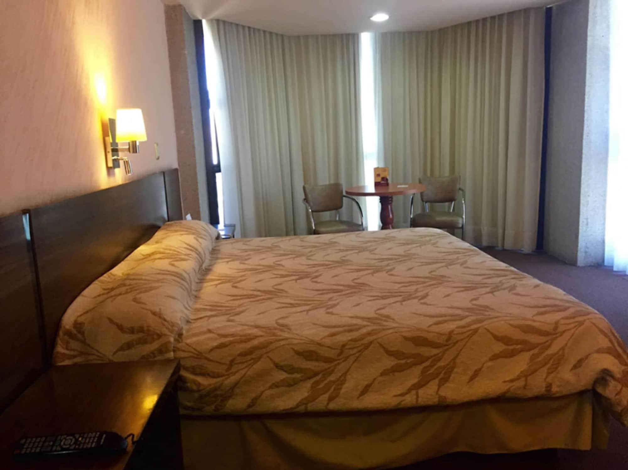 Hotel Real Plaza