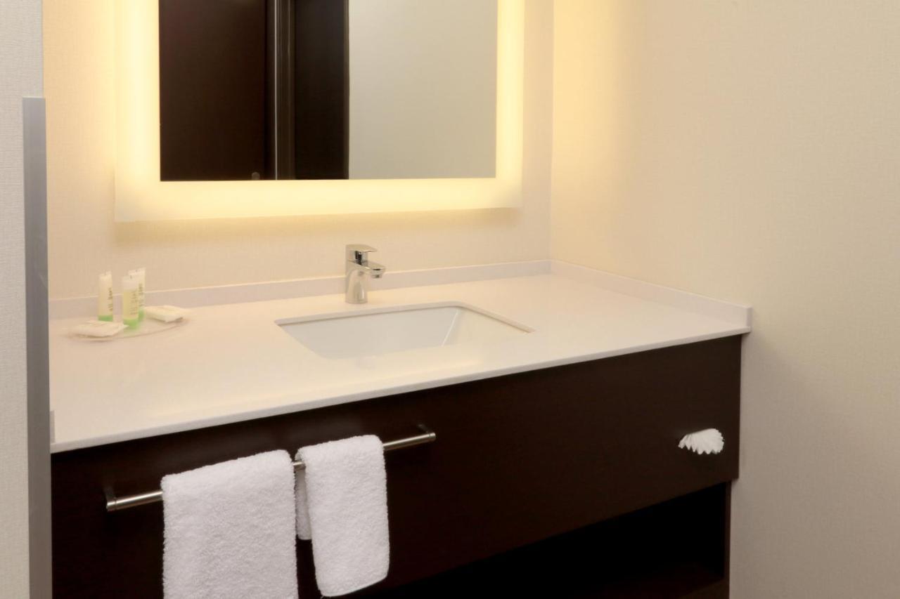 Staybridge By Ihg Hotel 4*