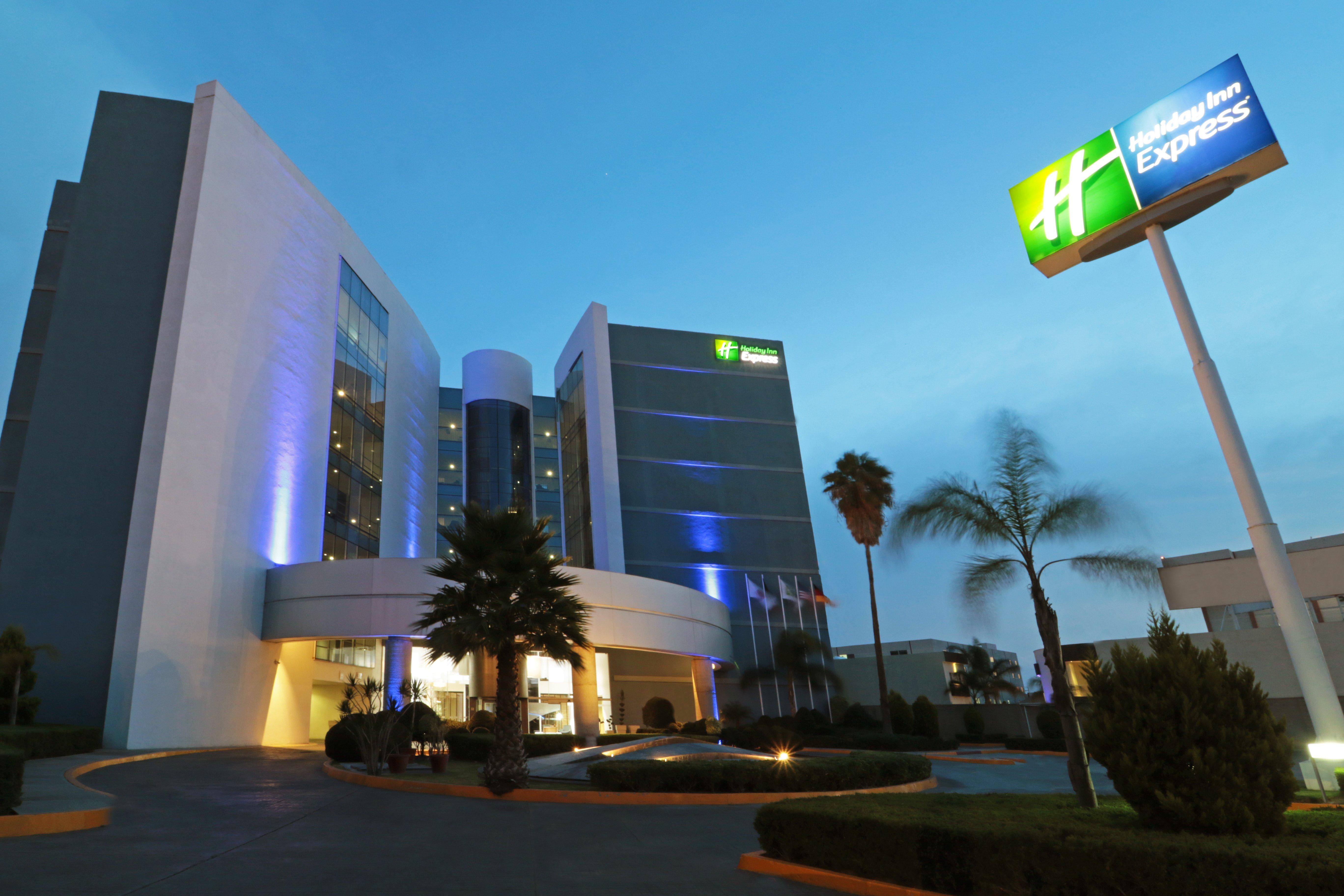 Express By Ihg Hotel 2*