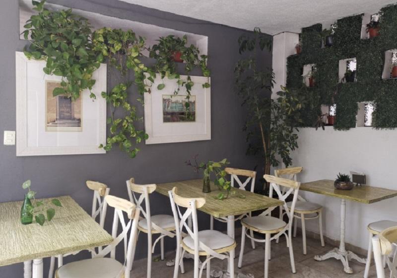 Ejecutivas Kenzi Apartamento *