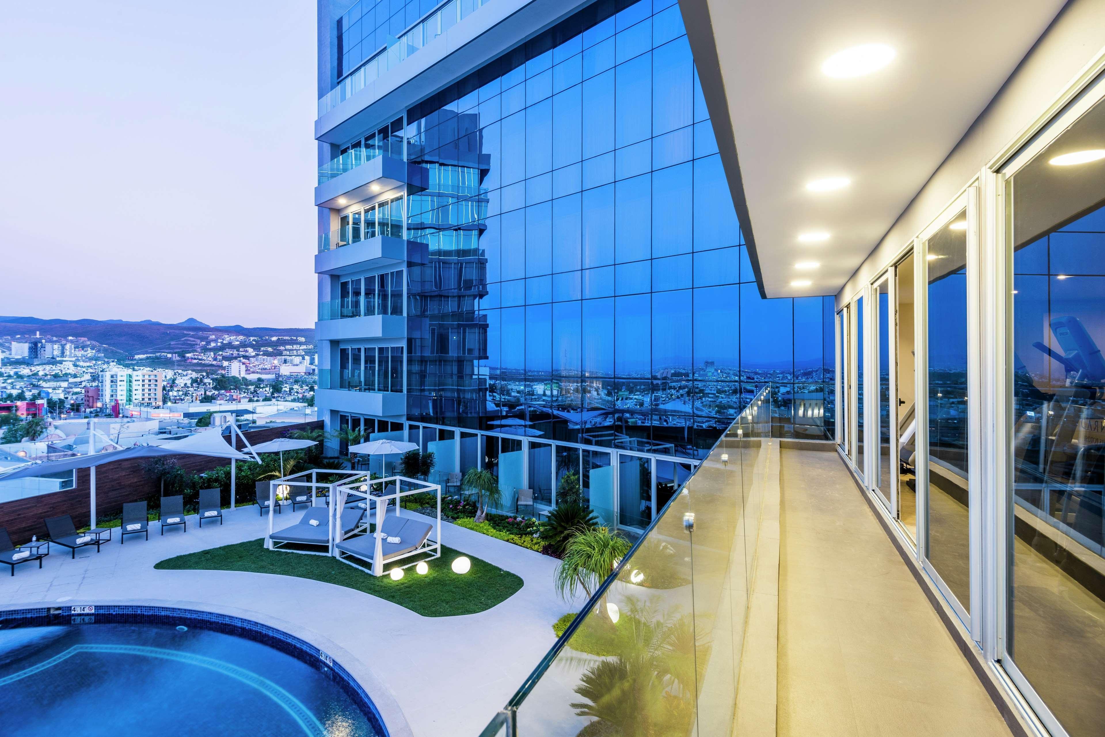 Hyatt Regency 5*