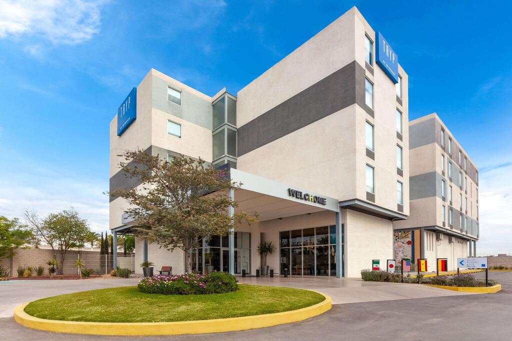 Tryp By Wyndham Hotel