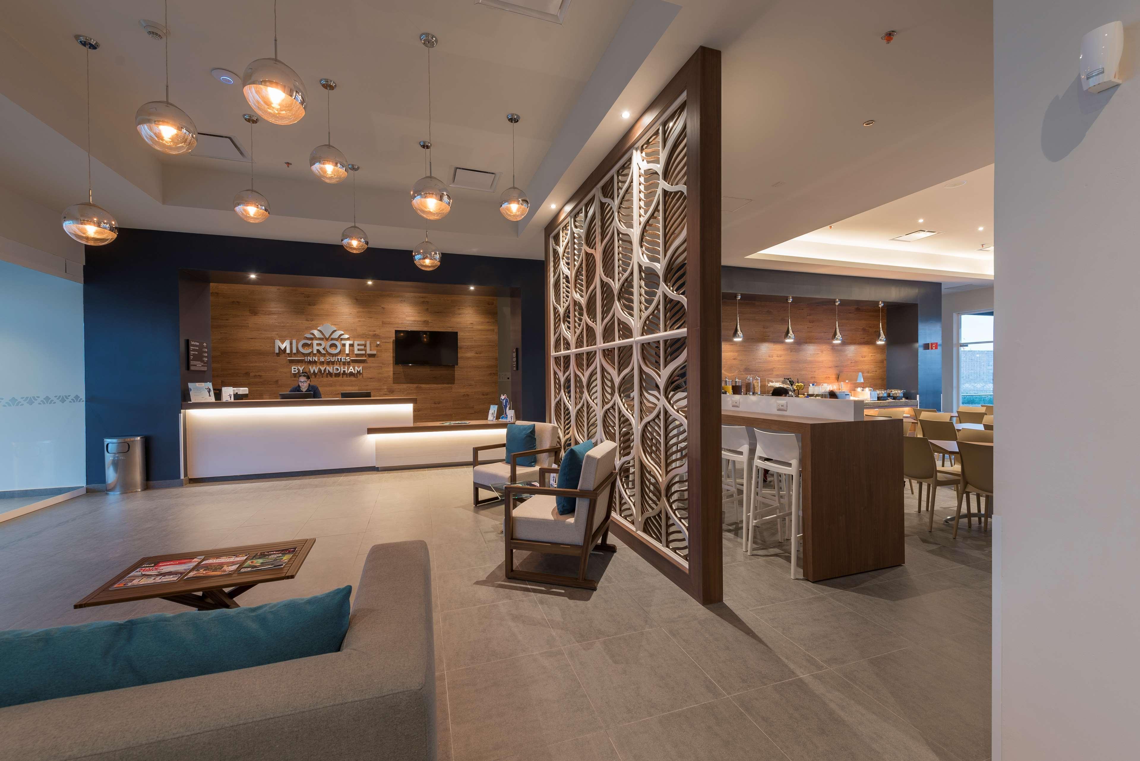 Microtel & By Wyndham 3*