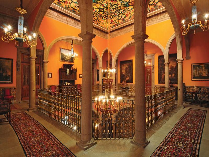 Museo Palacio De San Agustin 5*