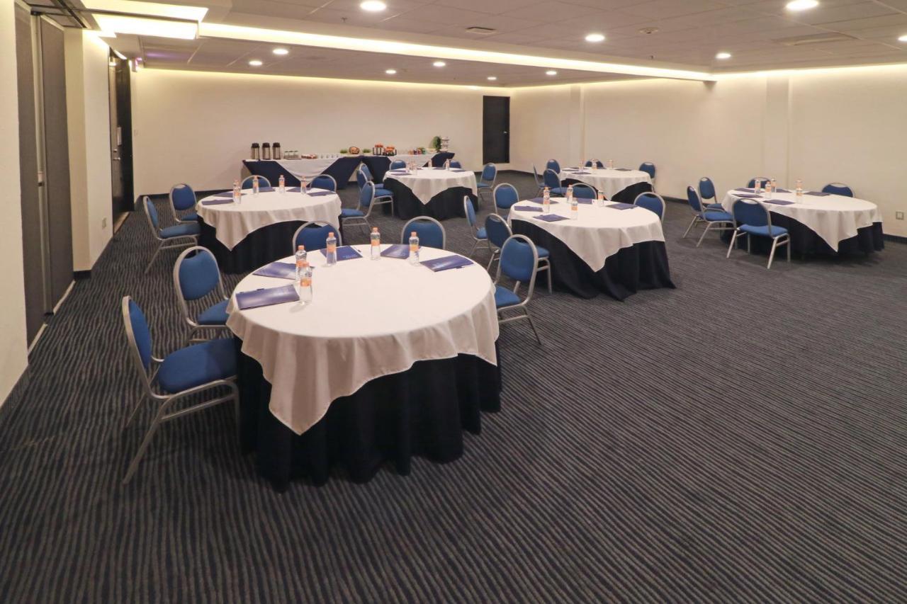 Hotel Express San Luis Potosí, An Ihg San Luis Potosí