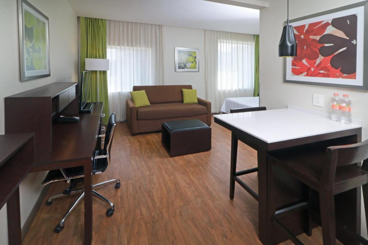 Staybridge By Ihg San Luis Potosi