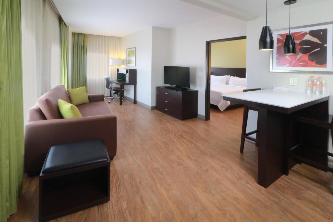 Staybridge By Ihg